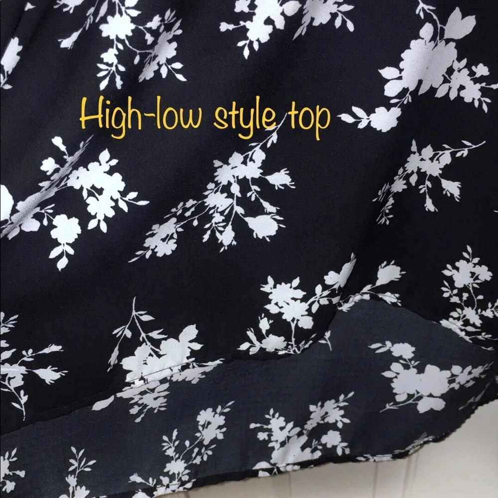 Tunic style flower blouse - Picture 7 of 9